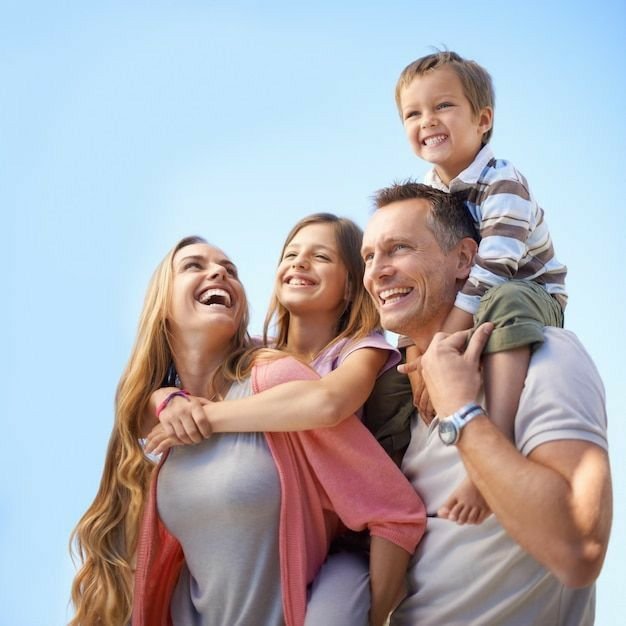 familly happy